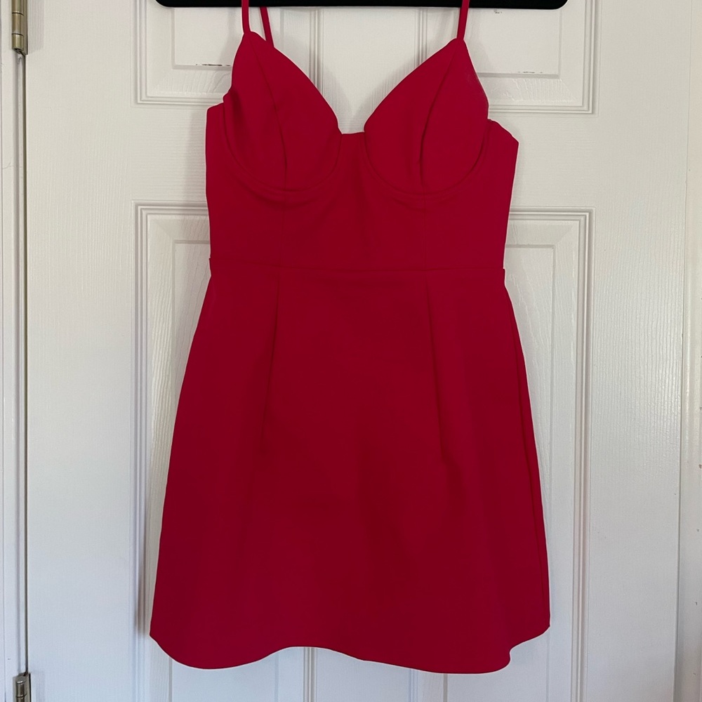 Princess Poly Novella Mini Dress in Red size 8 - Picture 2 of 4